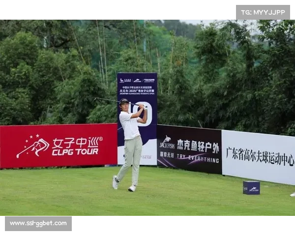 华美麓湖球场完成全面升级 灯光照耀十八洞迎接广东女子公开赛 华美麓湖球场完成全面升级 灯光照耀十八洞迎接广东女子公开赛